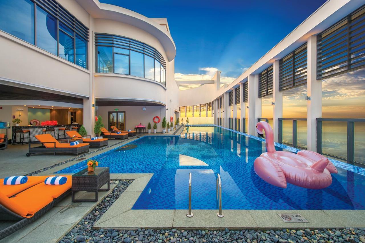 דה נאנג Luxury Beach Condo 5-Star, Rooftop Pool מראה חיצוני תמונה